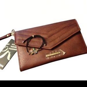 Rampage Burgundy Clutch/Xbody NWT